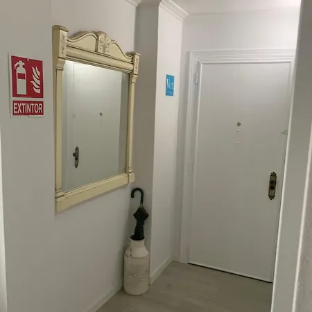 El Solano Del Centro Vut-3323-as * Χιχόν